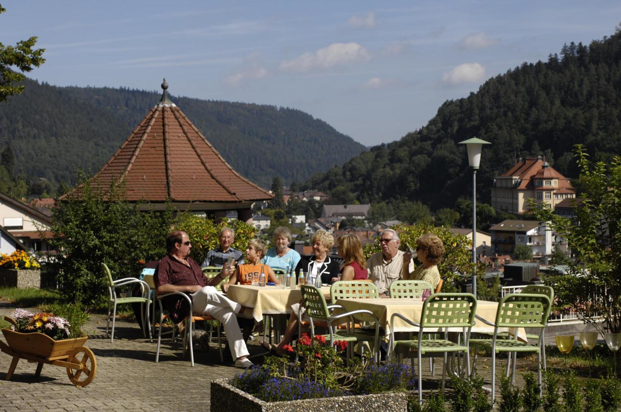 Hotel Bergfrieden Bad Wildbad Esterno foto